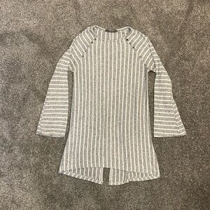 🌸 3/$20 Coin 1804 Los Angeles tunic grey striped top